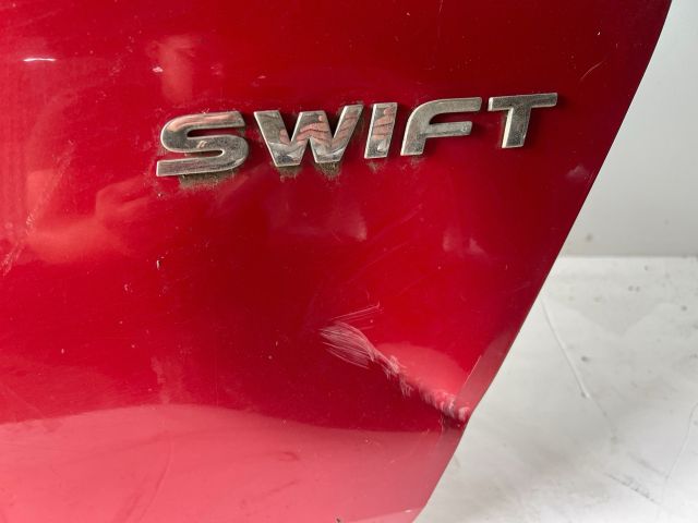 bontott SUZUKI SWIFT III Csomagtérajtó (Üres lemez)