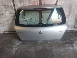 bontott SUZUKI SWIFT III Csomagtérajtó (Üres lemez)