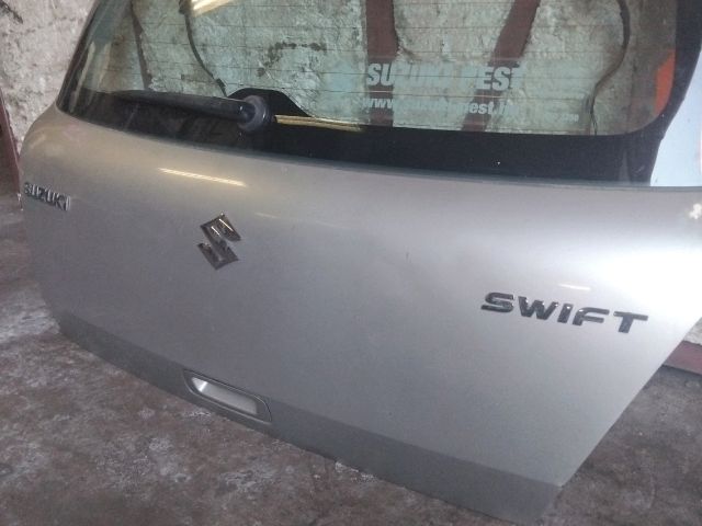 bontott SUZUKI SWIFT III Csomagtérajtó (Üres lemez)