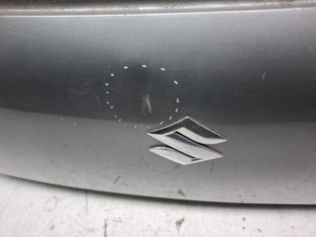 bontott SUZUKI SWIFT III Csomagtérajtó (Üres lemez)