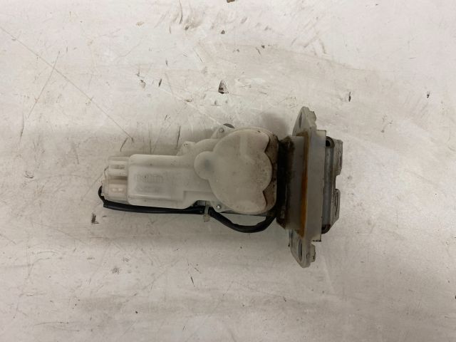 bontott SUZUKI SWIFT III Csomagtérajtó Zárszerkezet