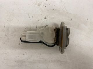 bontott SUZUKI SWIFT III Csomagtérajtó Zárszerkezet