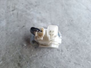 bontott SUZUKI SWIFT III Csomagtérajtó Zárszerkezet