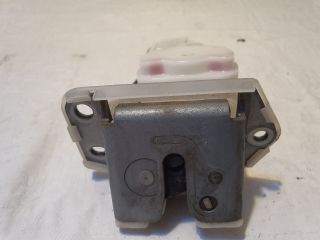 bontott SUZUKI SWIFT III Csomagtérajtó Zárszerkezet