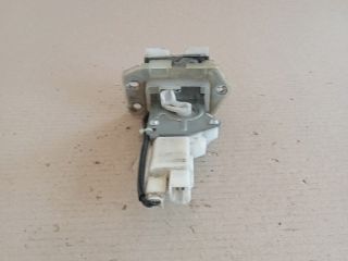 bontott SUZUKI SWIFT III Csomagtérajtó Zárszerkezet