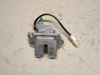 bontott SUZUKI SWIFT III Csomagtérajtó Zárszerkezet