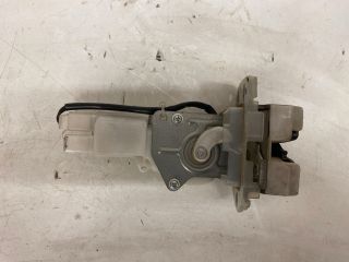 bontott SUZUKI SWIFT III Csomagtérajtó Zárszerkezet