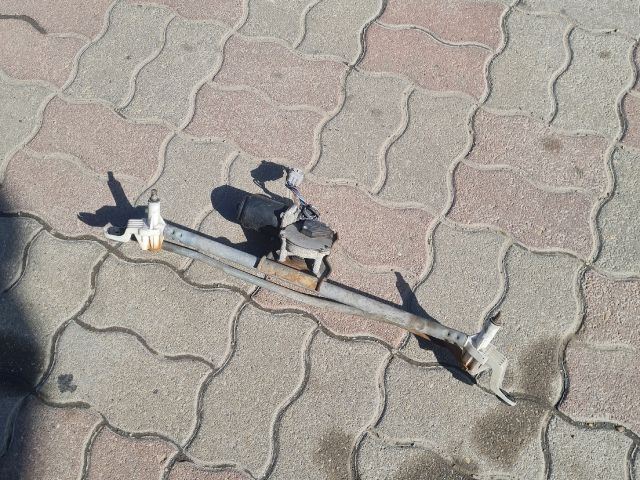 bontott SUZUKI SWIFT III Első Ablaktörlő Szerkezet Motorral