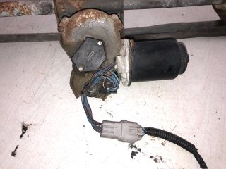 bontott SUZUKI SWIFT III Első Ablaktörlő Szerkezet Motorral