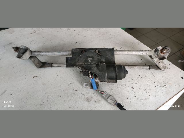 bontott SUZUKI SWIFT III Első Ablaktörlő Szerkezet Motorral