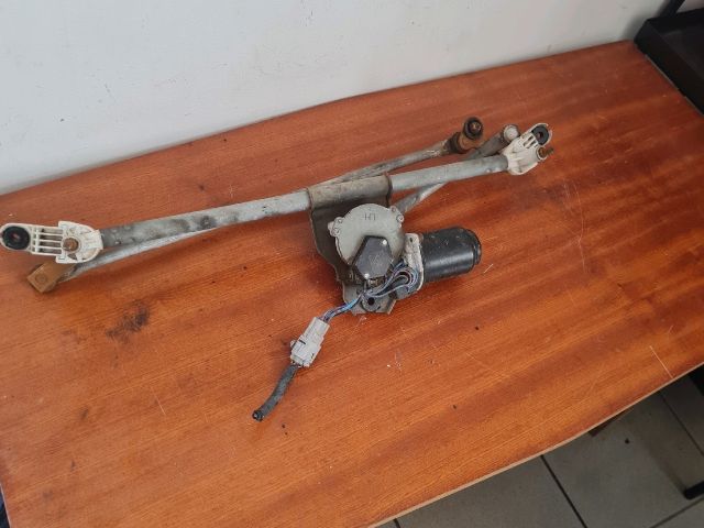 bontott SUZUKI SWIFT III Első Ablaktörlő Szerkezet Motorral