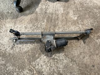 bontott SUZUKI SWIFT III Első Ablaktörlő Szerkezet Motorral