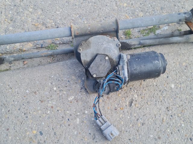 bontott SUZUKI SWIFT III Első Ablaktörlő Szerkezet Motorral