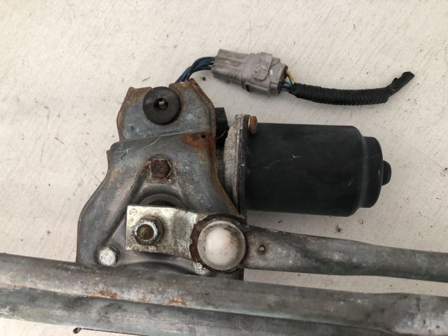 bontott SUZUKI SWIFT III Első Ablaktörlő Szerkezet Motorral