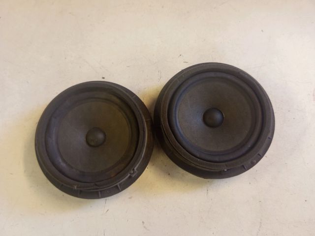 bontott SUZUKI SWIFT III Első Hangszóró Pár