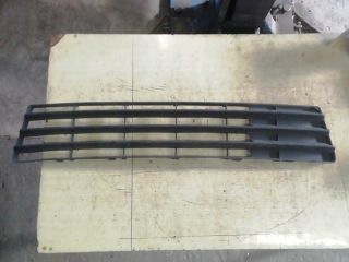 bontott SUZUKI SWIFT III Első Lökhárító Alsó (Műanyag)