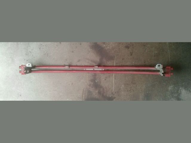 bontott SUZUKI SWIFT III Első Lökhárító Merevítő (Fém)