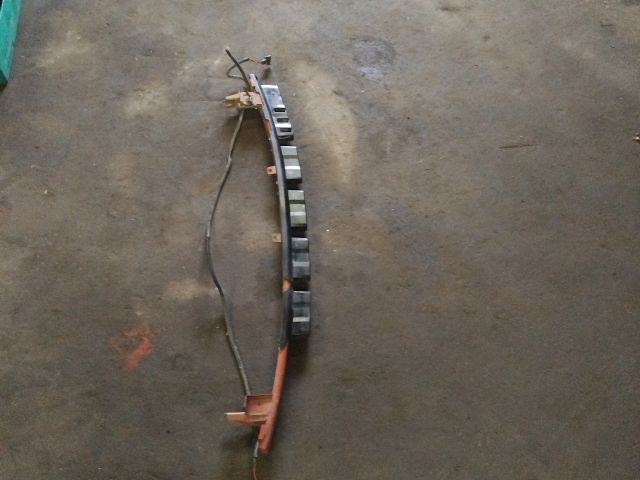 bontott SUZUKI SWIFT III Első Lökhárító Merevítő (Fém)