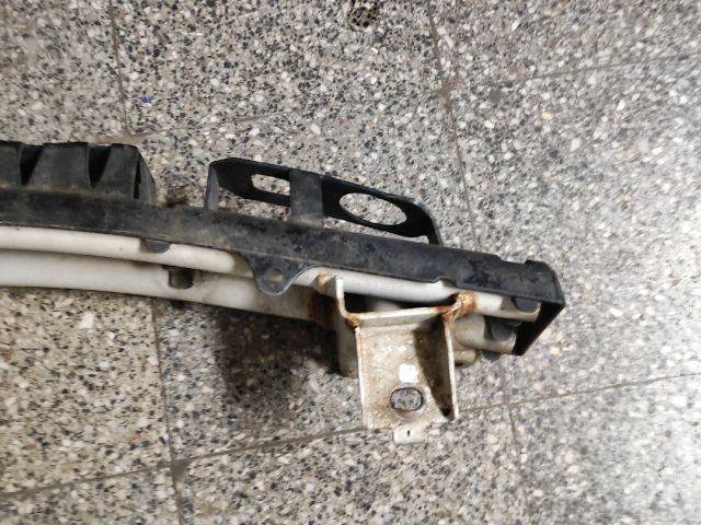 bontott SUZUKI SWIFT III Első Lökhárító Merevítő (Fém)