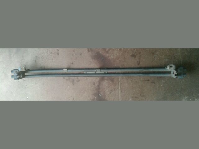 bontott SUZUKI SWIFT III Első Lökhárító Merevítő (Fém)