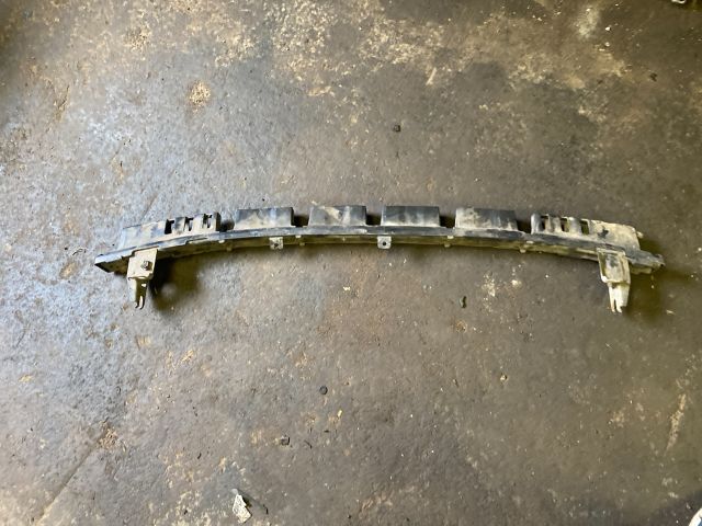 bontott SUZUKI SWIFT III Első Lökhárító Merevítő (Fém)