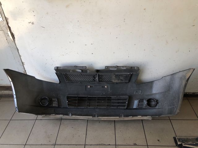 bontott SUZUKI SWIFT III Első Lökhárító (Részeivel)