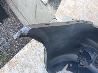 bontott SUZUKI SWIFT III Első Lökhárító (Részeivel)