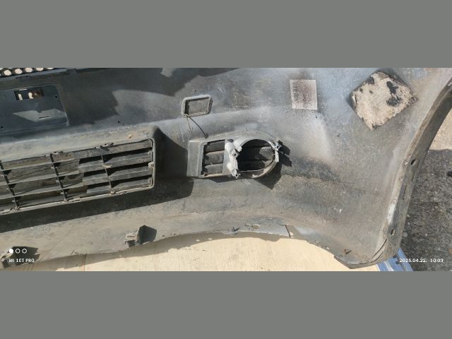 bontott SUZUKI SWIFT III Első Lökhárító (Részeivel)