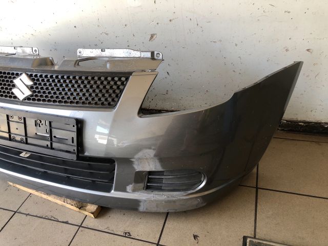 bontott SUZUKI SWIFT III Első Lökhárító (Részeivel)