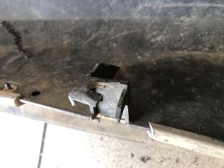 bontott SUZUKI SWIFT III Első Lökhárító (Részeivel)