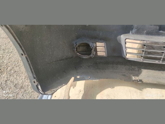 bontott SUZUKI SWIFT III Első Lökhárító (Részeivel)