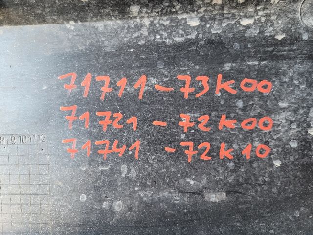 bontott SUZUKI SWIFT III Első Lökhárító (Részeivel)