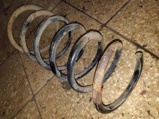 bontott SUZUKI SWIFT III Első Rugó