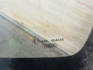 bontott SUZUKI SWIFT III Első Szélvédő