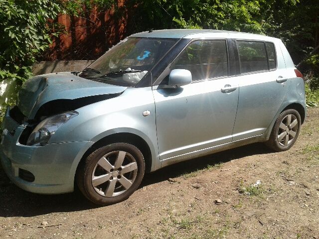 bontott SUZUKI SWIFT III Fékfolyadék Tartály