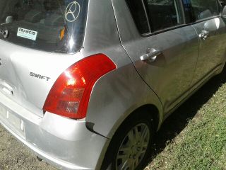 bontott SUZUKI SWIFT III Fékfolyadék Tartály