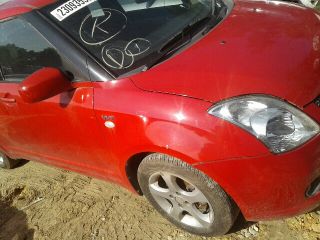 bontott SUZUKI SWIFT III Fékfolyadék Tartály