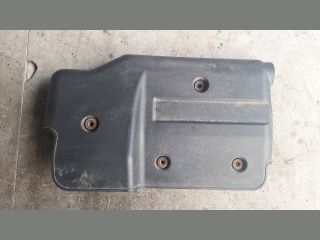 bontott SUZUKI SWIFT III Felső Hűtőburkolat