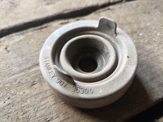 bontott SUZUKI SWIFT III Fényszóró Lámpabúra Fedél