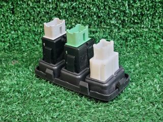 bontott SUZUKI SWIFT III Fényszórómagasság Állító Kapcsoló