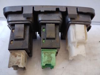 bontott SUZUKI SWIFT III Fényszórómagasság Állító Kapcsoló