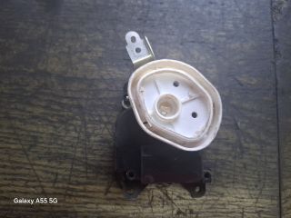 bontott SUZUKI SWIFT III Fűtés Állító Motor