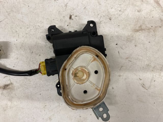 bontott SUZUKI SWIFT III Fűtés Állító Motor