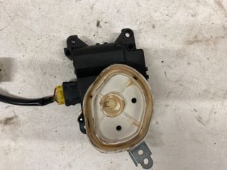 bontott SUZUKI SWIFT III Fűtés Állító Motor