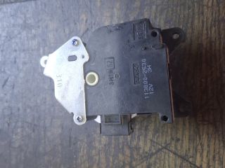 bontott SUZUKI SWIFT III Fűtés Állító Motor