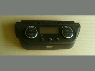 bontott SUZUKI SWIFT III Fűtéskapcsoló (digit klímás)