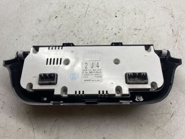 bontott SUZUKI SWIFT III Fűtéskapcsoló (digit klímás)