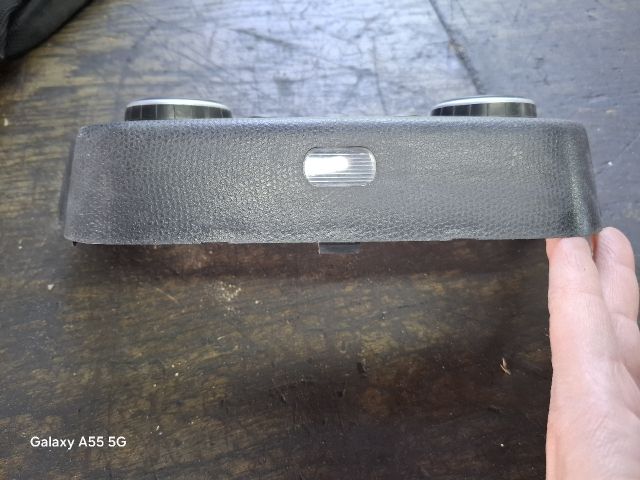 bontott SUZUKI SWIFT III Fűtéskapcsoló (digit klímás)