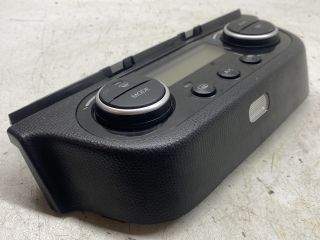 bontott SUZUKI SWIFT III Fűtéskapcsoló (digit klímás)