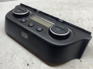 bontott SUZUKI SWIFT III Fűtéskapcsoló (digit klímás)